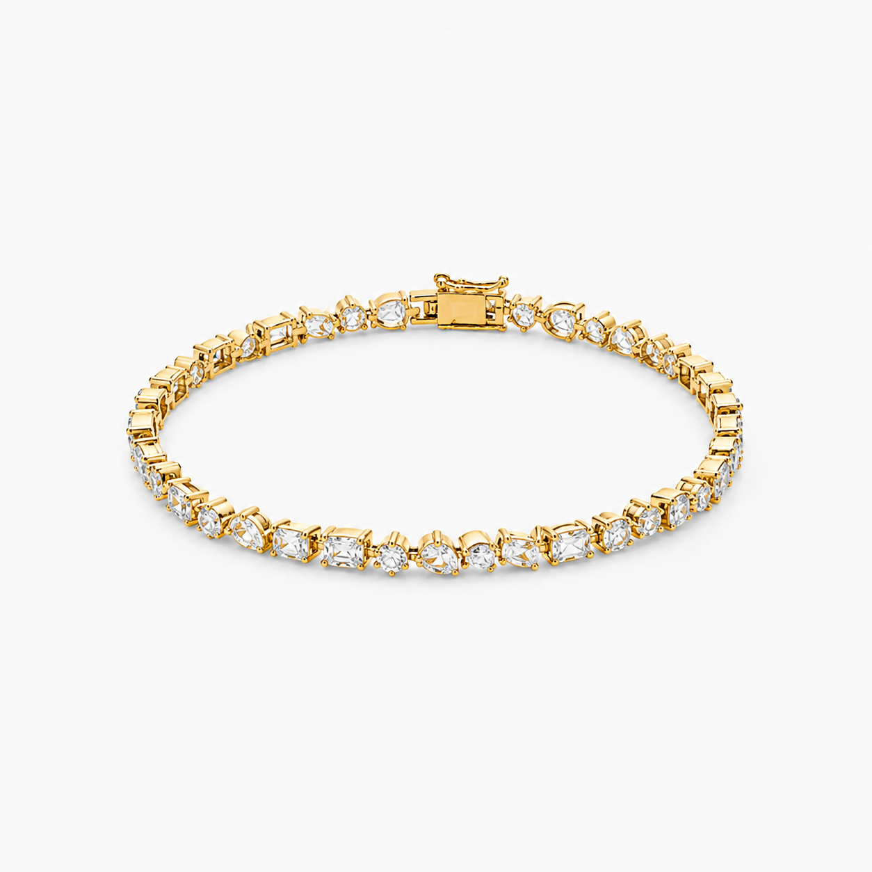 AYNÂ Bracelet in Gold
